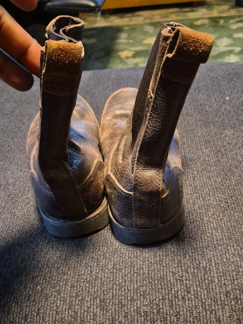 UGG classic pull